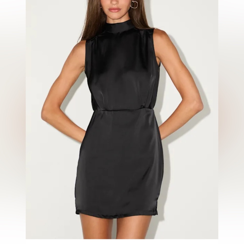 Lulus Sleeveless Dress